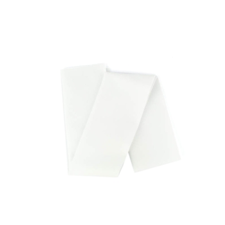 White knit edge