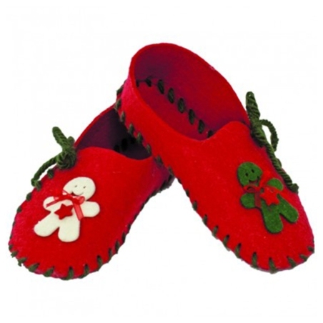 Felt slippers sewing pattern
