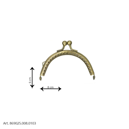 Clik-Clak metal bag closure...