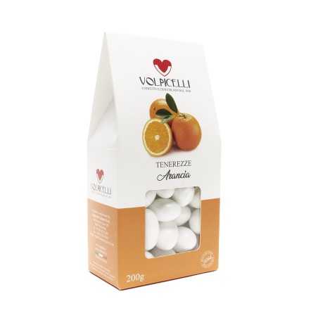 Orange flavored almond dragees