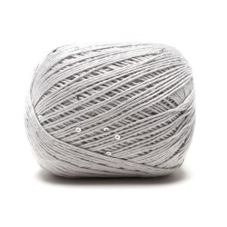 Filato Aurora viscosa naturale - Grigio Perla con paillettes, gomitolo visto di lato