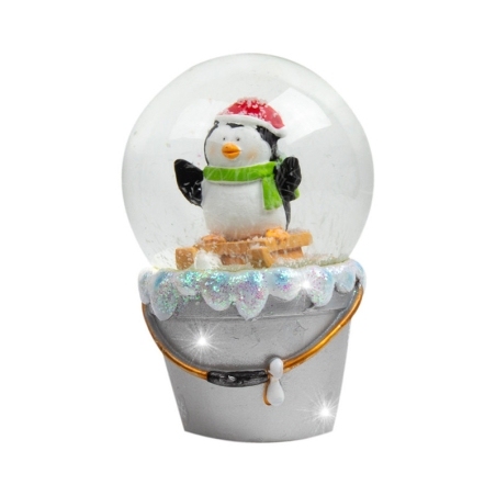 Penguin Snowball
