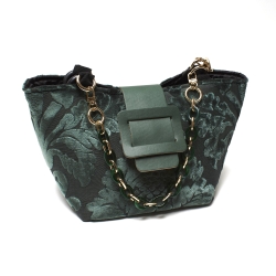 Benny Bag by Dani Creation...