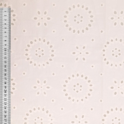 Tessuto sangallo cotone 100% bianco con righello – dettaglio ricamo traforato floreale broderie anglaise